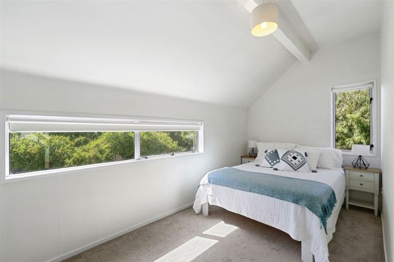 Photo of property in 107 Windermere Road, Papanui, Christchurch, 8053