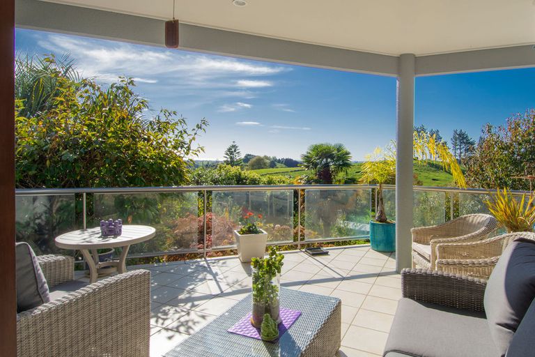 Photo of property in 171 Waikite Road, Welcome Bay, Tauranga, 3175