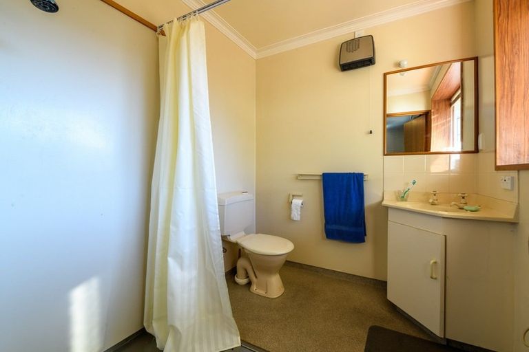 Photo of property in 12 Matai Place, Waikawa, Picton, 7220