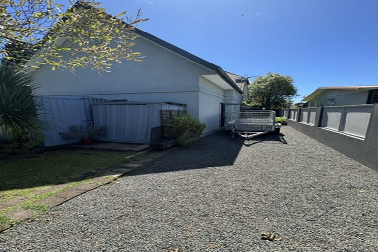 Photo of property in 1 Stonebridge Park Drive, Holdens Bay, Rotorua, 3010