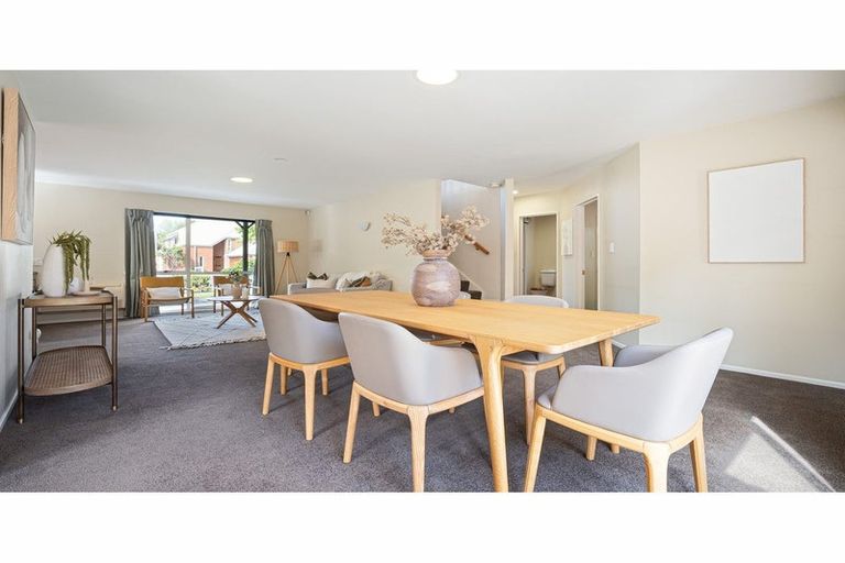 Photo of property in 8 Parkham Drive, Burnside, Christchurch, 8053