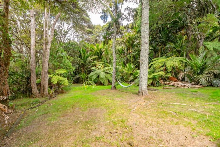 Photo of property in 169 Wairere Road, Waitakere, Henderson, 0782