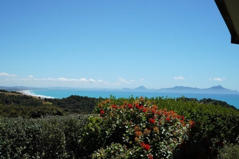 Photo of property in 978 Cove Road, Waipu, 0582