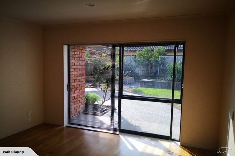 Photo of property in 20 Erne Crescent, East Tamaki, Auckland, 2016