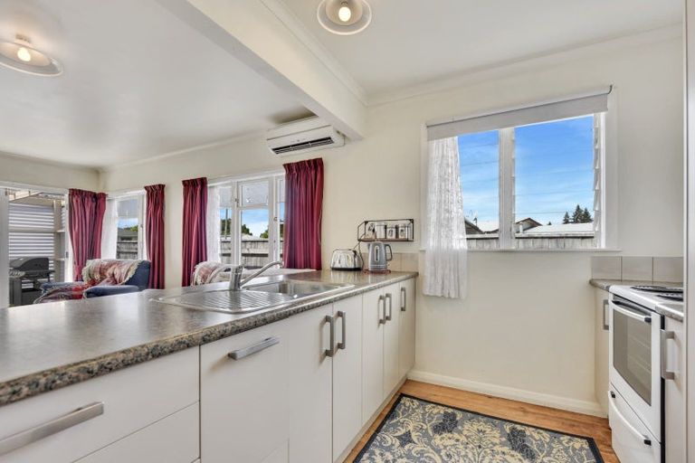 Photo of property in 11 Mcglashen Street, Motueka, 7120