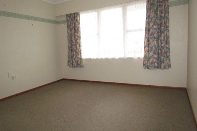 Photo of property in 12 Cardiff Street, Levin, 5510