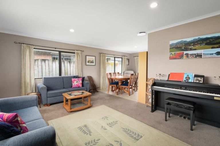 Photo of property in 14 Neil Street, Paeroa, 3600
