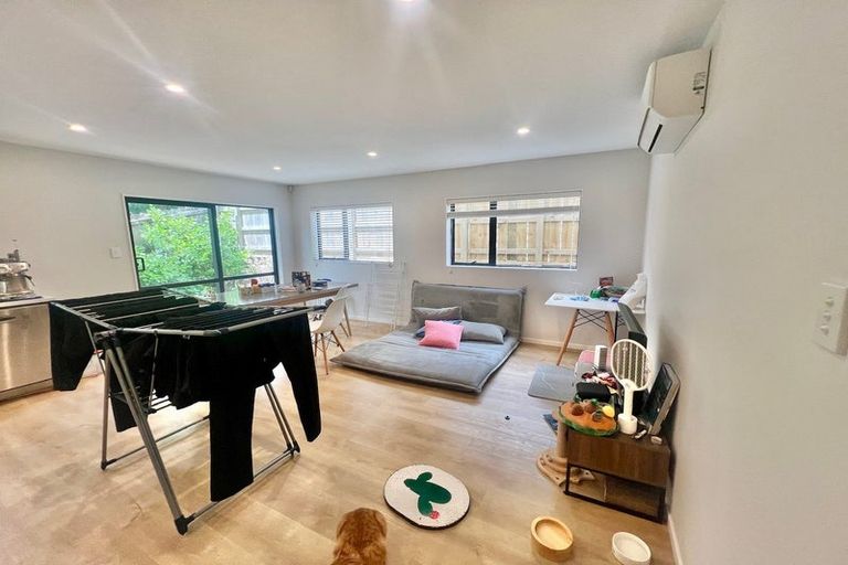 Photo of property in 45 Seon Place, Birkdale, Auckland, 0626