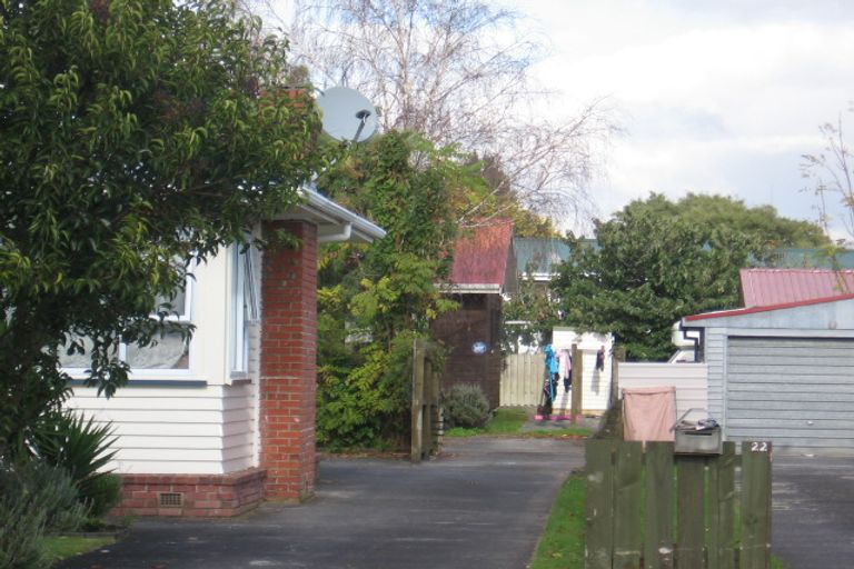 Photo of property in 1/20 Yeovil Road, Te Atatu Peninsula, Auckland, 0610