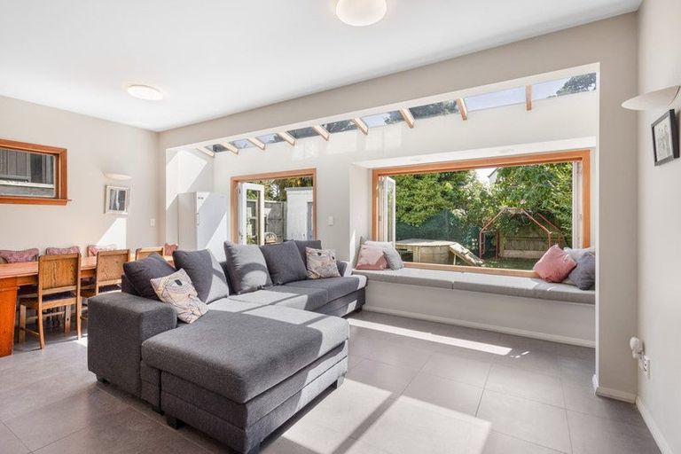 Photo of property in 89 Office Road, Merivale, Christchurch, 8014