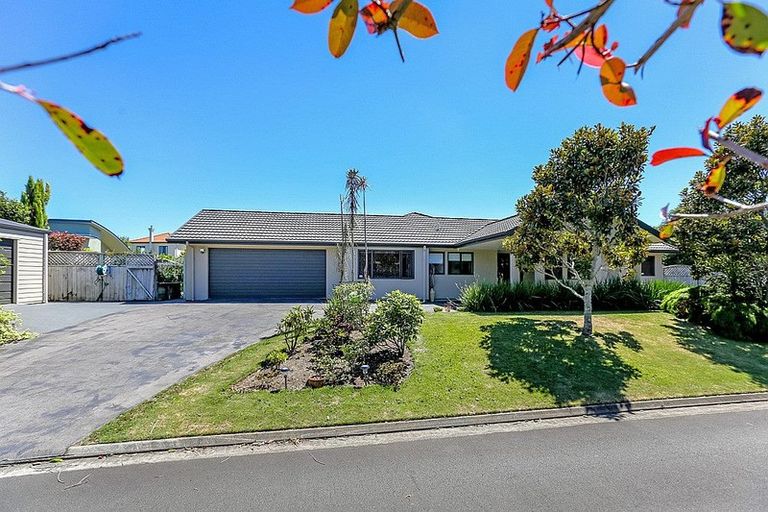 Photo of property in 19a Shelter Grove, Frankleigh Park, New Plymouth, 4310