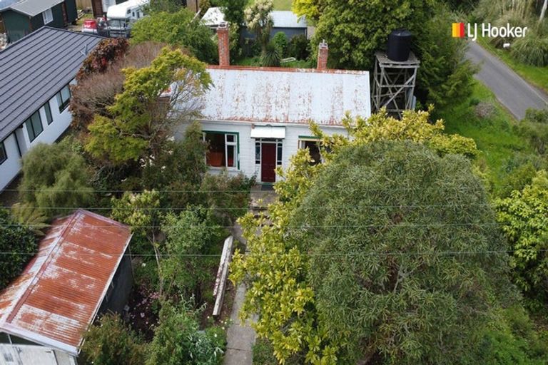 Photo of property in 2 Killarney Street, Waitati, 9085