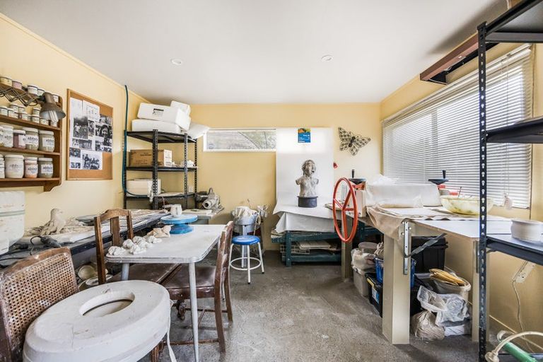 Photo of property in 6/199 Birdwood Road, Massey, Auckland, 0614