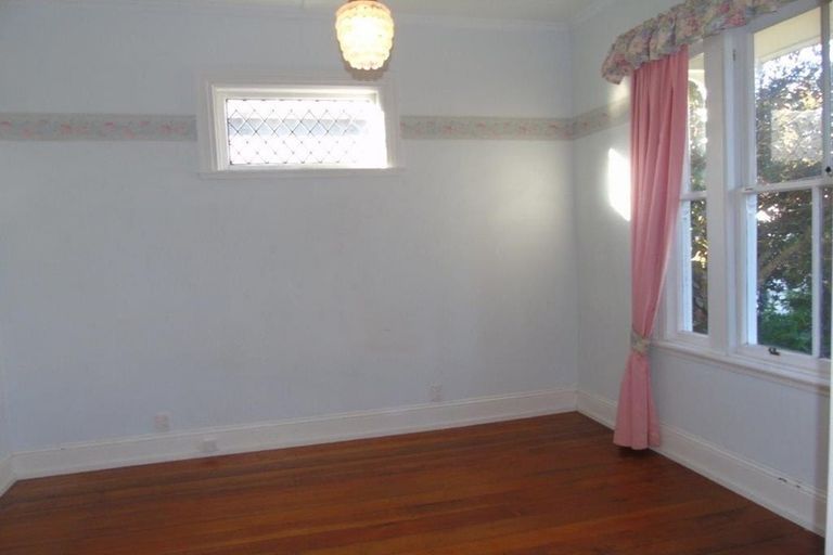Photo of property in 39 Richmond Street, Petone, Lower Hutt, 5012