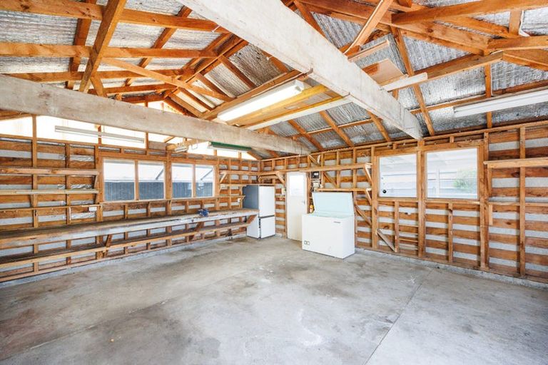 Photo of property in 10 Marsden Place, Awapuni, Palmerston North, 4412