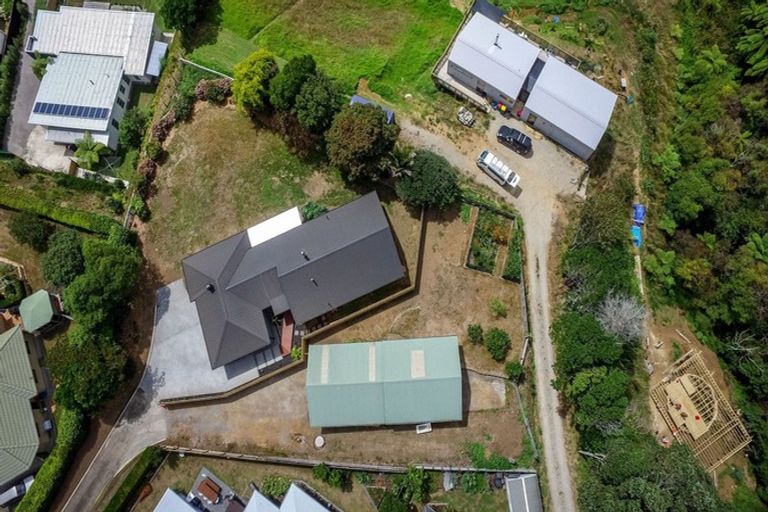 Photo of property in 107a Wairau Road, Oakura, 4314
