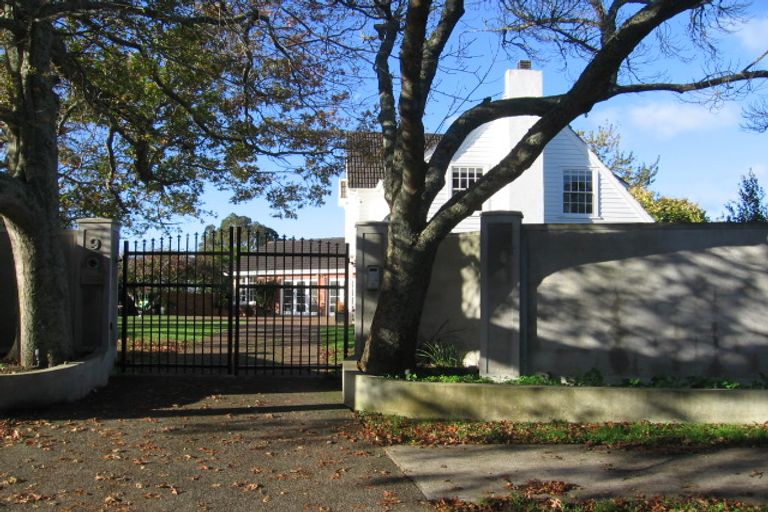 Photo of property in 9 Acmena Lane, Pakuranga, Auckland, 2010