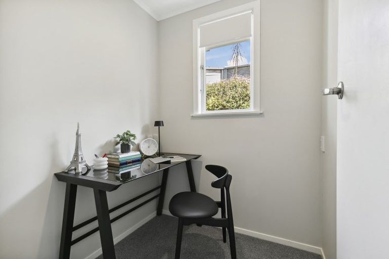 Photo of property in 83 Ironside Road, Johnsonville, Wellington, 6037