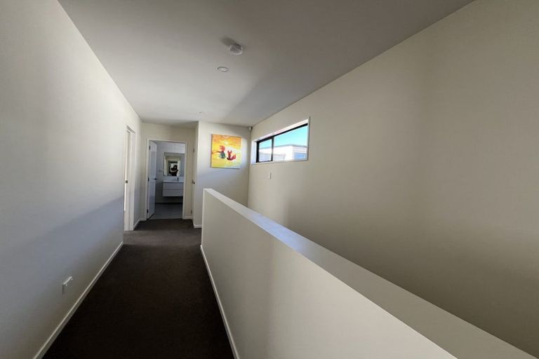 Photo of property in 36 Tihema Lane, Westgate, Auckland, 0614