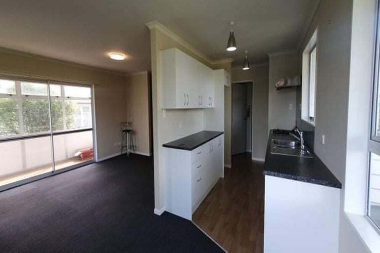 Photo of property in 47 Bamber Street, Castlecliff, Whanganui, 4501