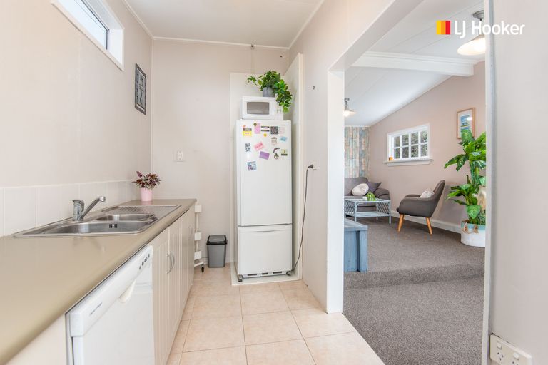 Photo of property in 34 Bath Street, Brighton, Dunedin, 9035