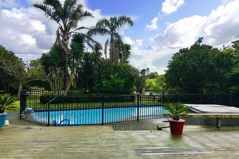 Photo of property in 285 Irwin Road, Kingseat, Pukekohe, 2679