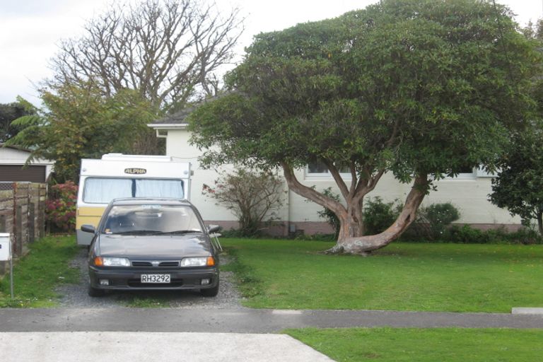 Photo of property in 29 Roberts Street, Epuni, Lower Hutt, 5011