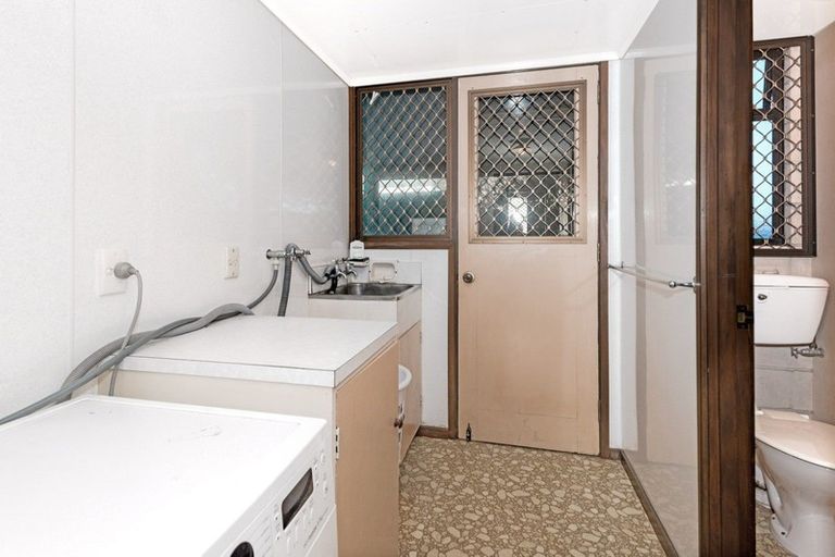 Photo of property in 71 Esplanade, Kaiti, Gisborne, 4010