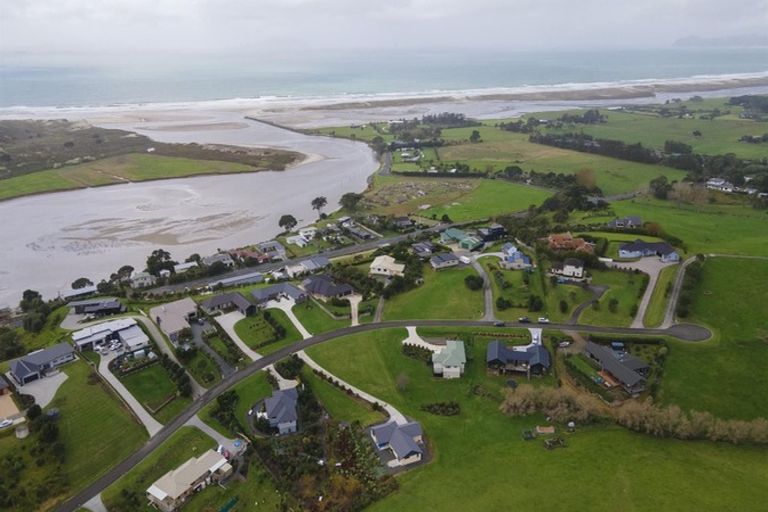 Photo of property in 38 Seascape Crescent, Waipu, 0582