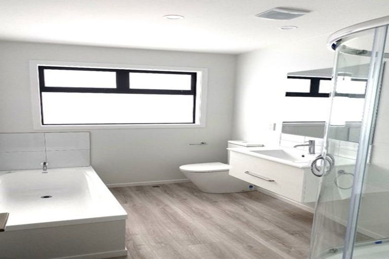 Photo of property in 52d Chesterton Street, Johnsonville, Wellington, 6037