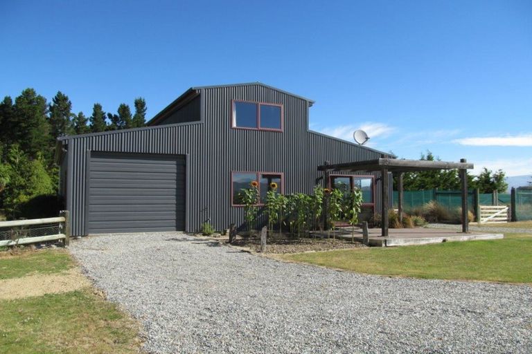 Photo of property in 94 Hillview Road, Alexandra, 9391