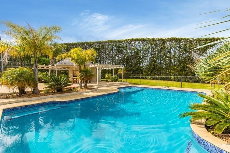 Photo of property in 120 Oakland Road, Karaka, Papakura, 2580