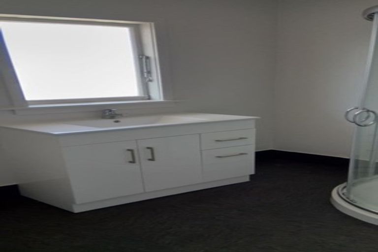 Photo of property in 38 Pembroke Street, Avondale, Christchurch, 8061