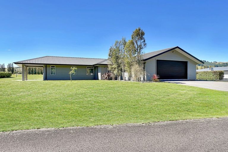 Photo of property in 28/500 Kinloch Road, Kinloch, Taupo, 3377
