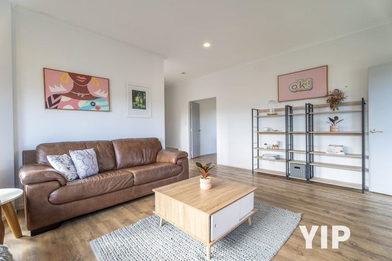 Photo of property in 21 Pelorous Street, Paparangi, Wellington, 6037
