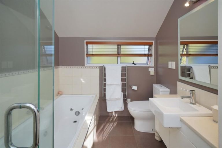 Photo of property in 29 Tui Street, Fendalton, Christchurch, 8041