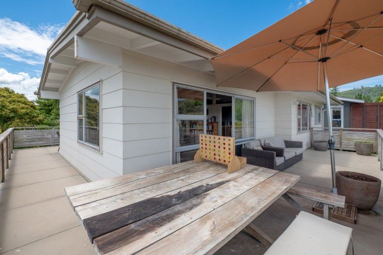 Photo of property in 11 Nisbet Terrace, Kinloch, Taupo, 3377