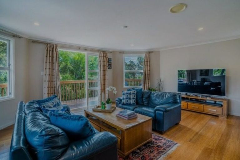 Photo of property in 12 Carina Crescent, Torbay, Auckland, 0630