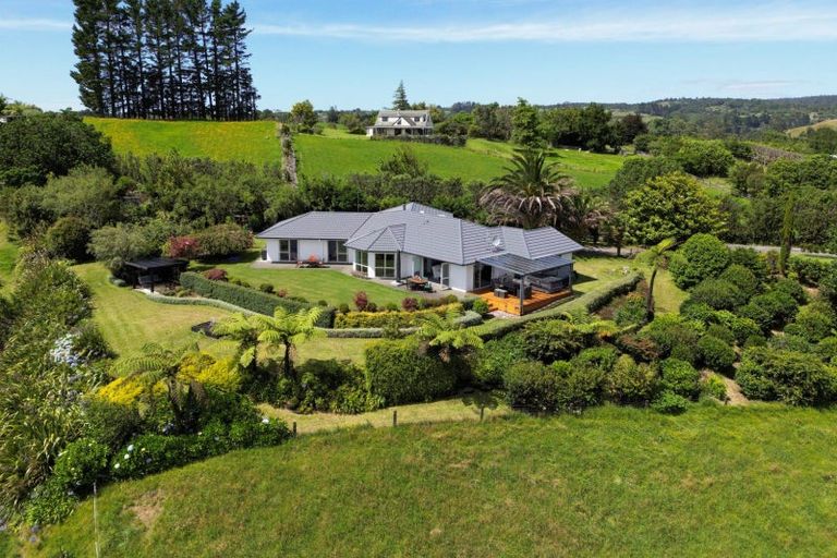 Photo of property in 439a Wainui Road South, Whakamarama, 3181