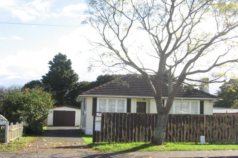 Photo of property in 60 Mckean Avenue, Manurewa, Auckland, 2102