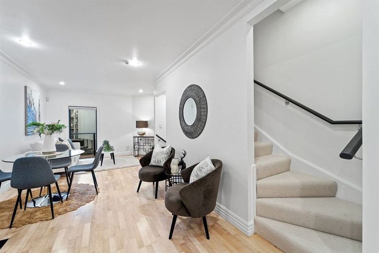 Photo of property in 13/177 Hurstmere Road, Takapuna, Auckland, 0622