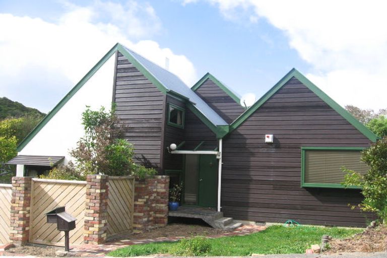 Photo of property in 3 Malda Grove, Khandallah, Wellington, 6035