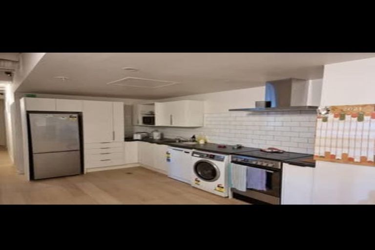 Photo of property in Quantum On Thorndon Quay, 4/163c Thorndon Quay, Pipitea, Wellington, 6011