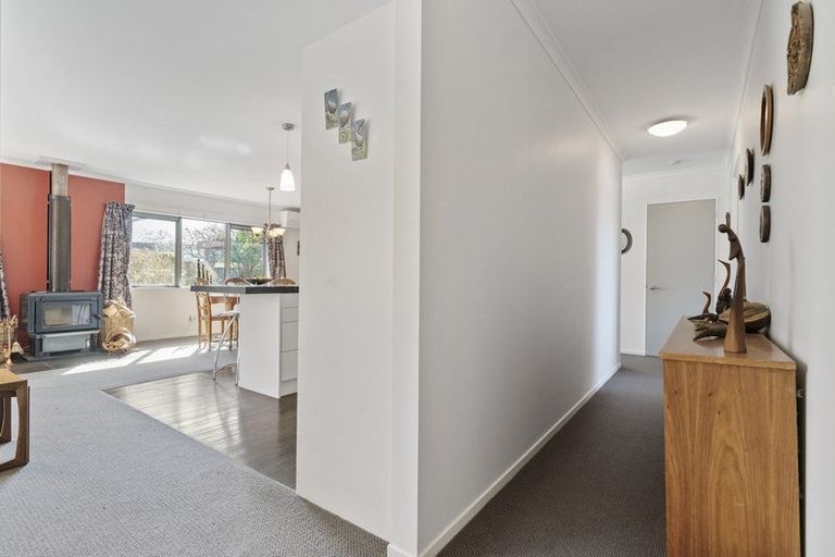 Photo of property in 13 Tararua Crescent, Carterton, 5713