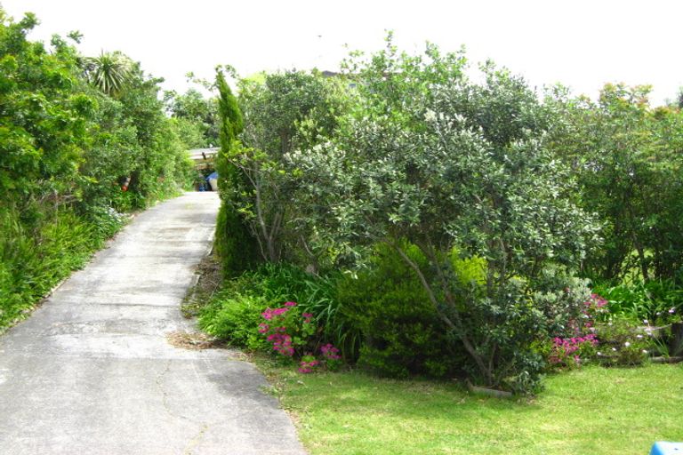 Photo of property in 25 Everard Avenue, Army Bay, Whangaparaoa, 0930