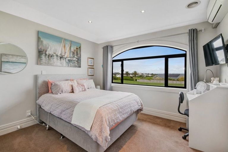 Photo of property in 13 Pacific Cliffs Drive, Gulf Harbour, Whangaparaoa, 0930