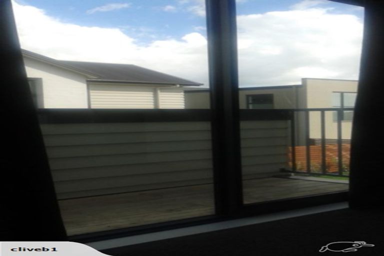Photo of property in 53 Popokatea Drive, Takanini, 2112