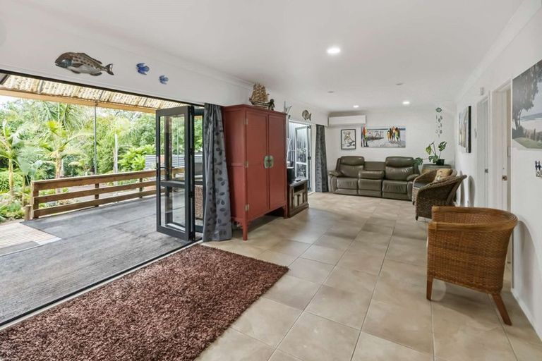 Photo of property in 1197 Papamoa Beach Road, Papamoa Beach, Papamoa, 3118