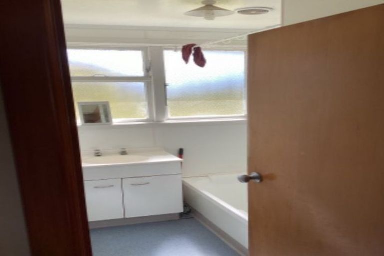 Photo of property in 540 Paremoremo Road, Paremoremo, Auckland, 0632