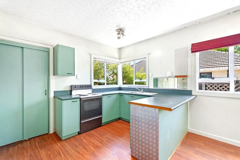 Photo of property in 1 Grebe Place, Wigram, Christchurch, 8042